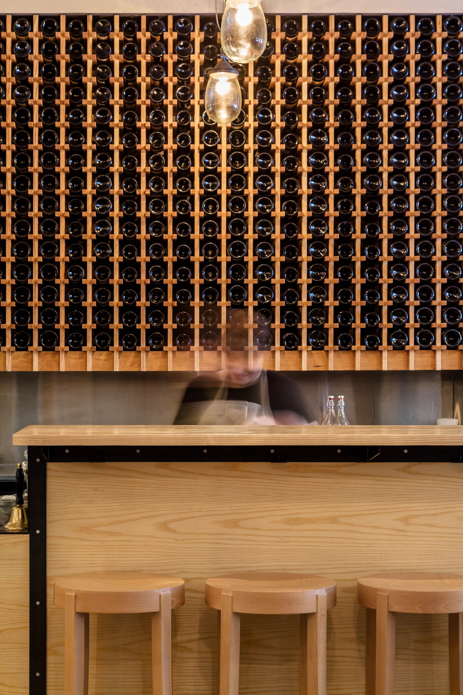 wine storage Loretta / Wellington NZ / Parsonson Architects